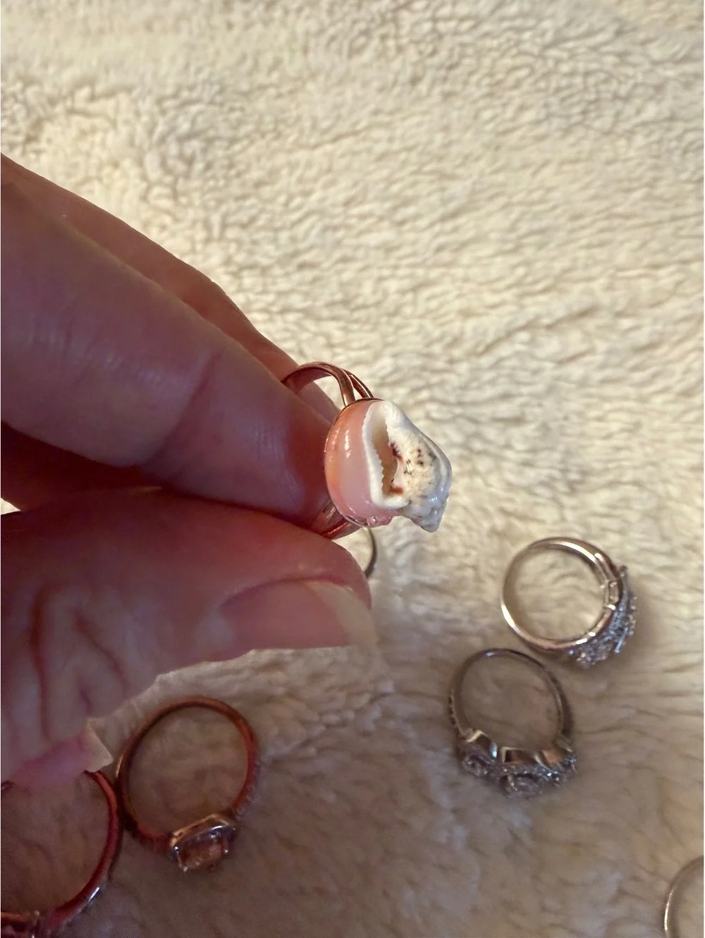 Set of various fashion Rings and earrings silver gold